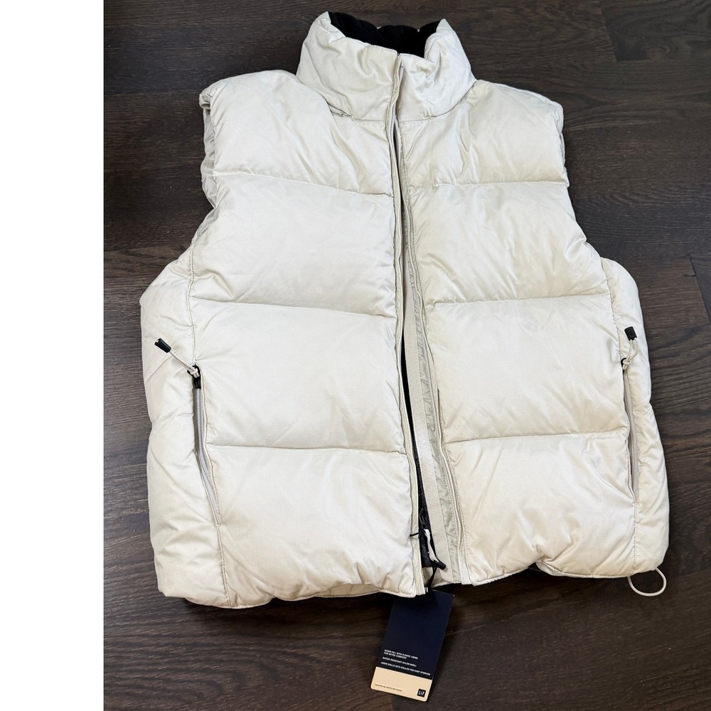 NWT GAP The Warmest Vest Down Fill Fleece Hooded Y2K Small 164880 Gorpcore Retro